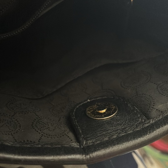 Authentic MK crossbody bag - Picture 3 of 7